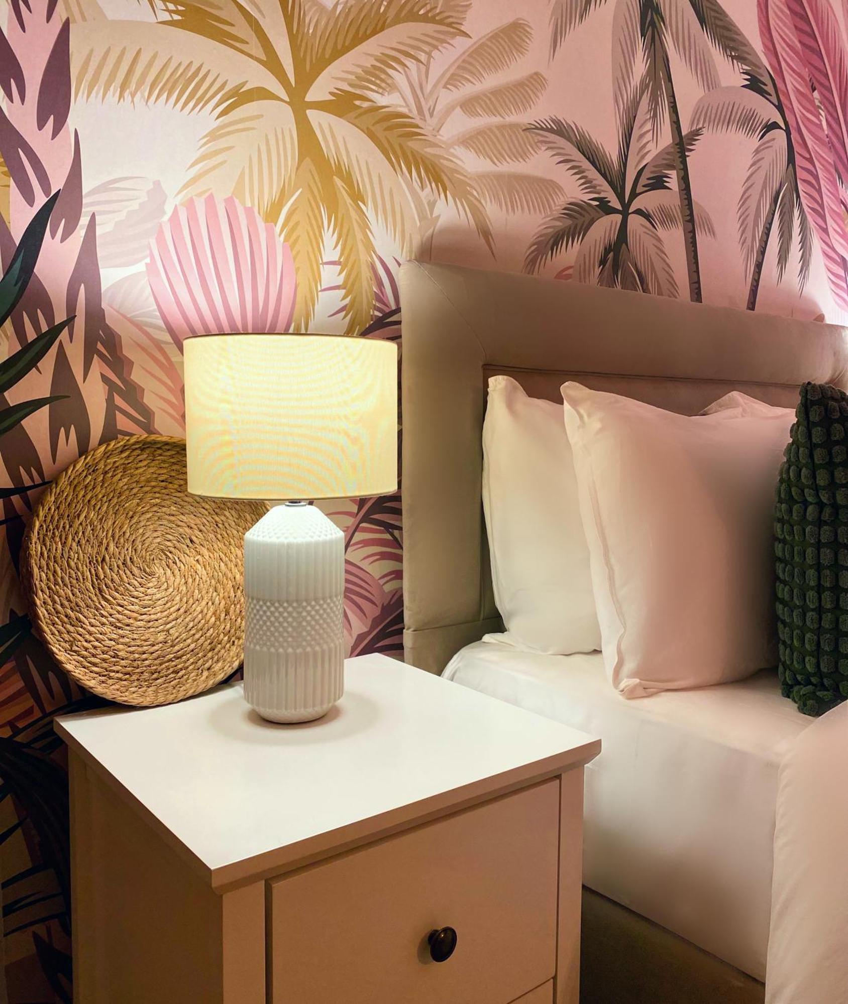 Blush Jungle - Homestay Dublin Eksteriør bilde